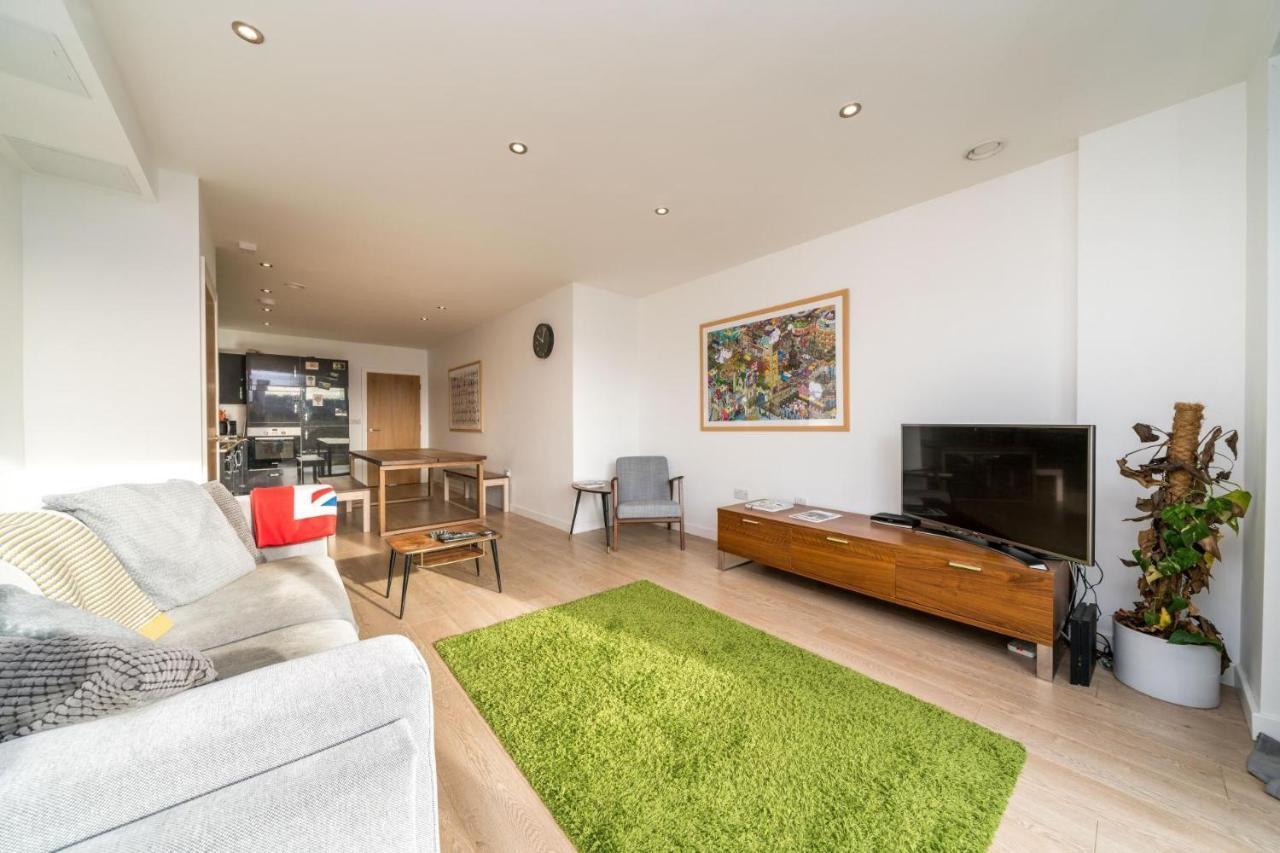 New 2Bd Flat 4Mins To Excel Centre Fast City Links London Exterior photo
