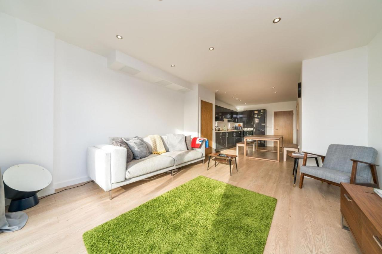 New 2Bd Flat 4Mins To Excel Centre Fast City Links London Exterior photo